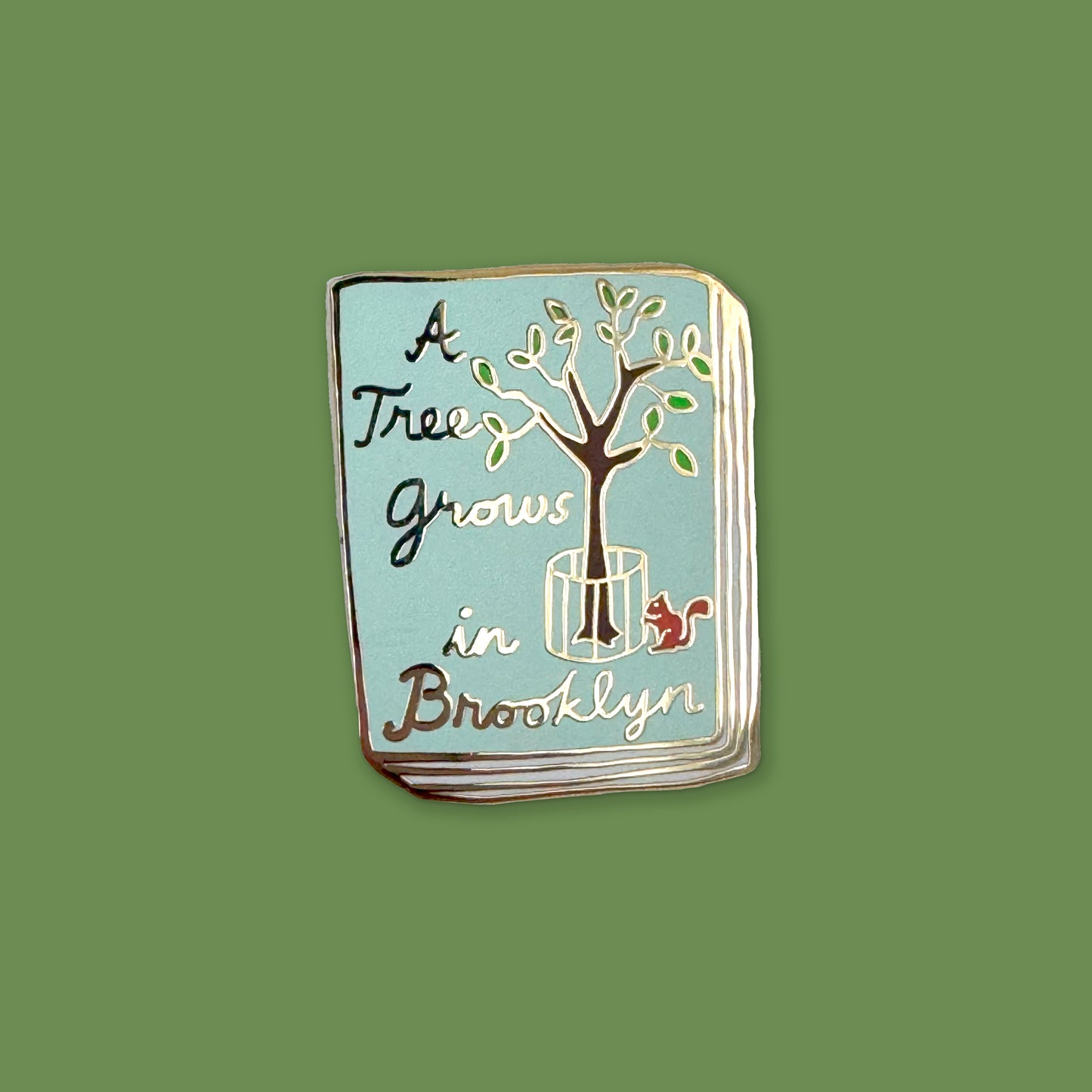 Book Pin: A Tree Grows in Brooklyn